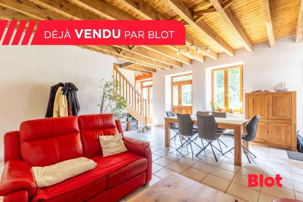 Maison à MELESSE