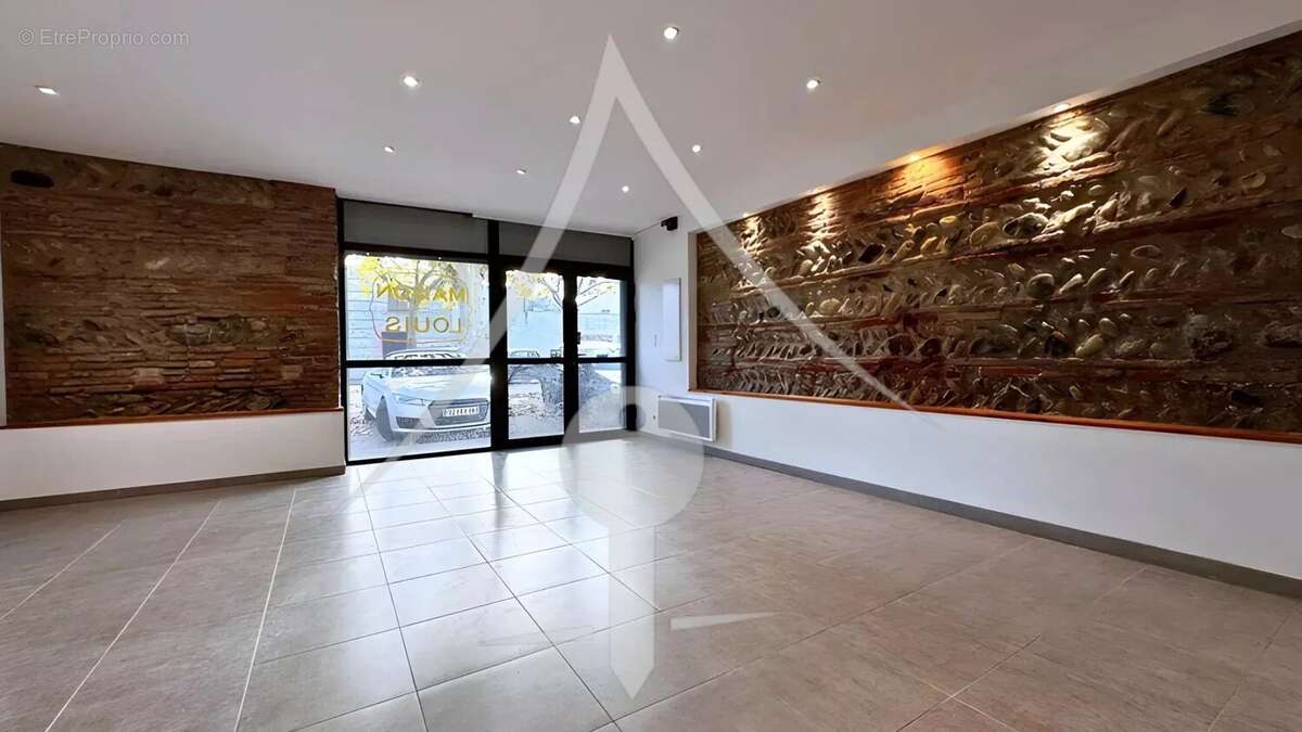 Appartement à MAUZAC