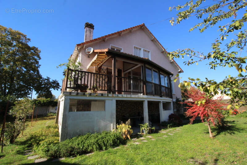 Maison à CHATELLERAULT
