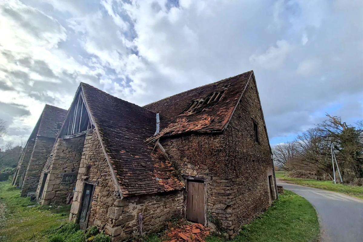 Maison à POULIGNY-NOTRE-DAME