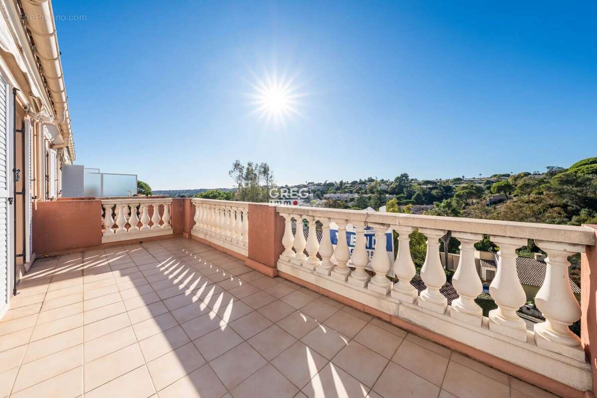 Appartement à VILLENEUVE-LOUBET