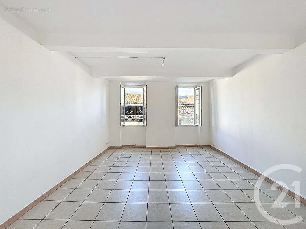 Appartement à TRETS