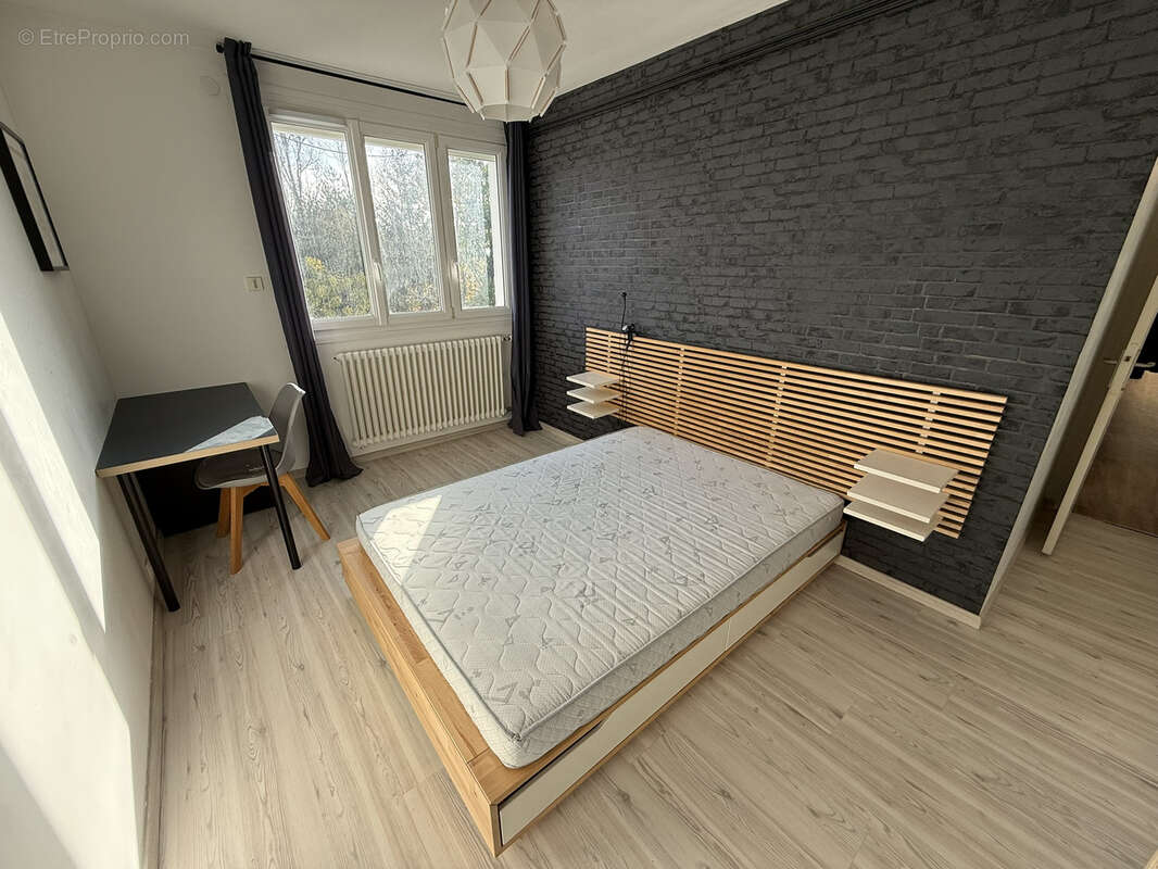 Appartement à SAINT-SEBASTIEN-SUR-LOIRE