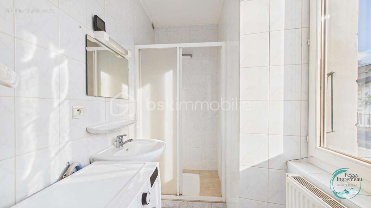 Appartement T2, jardin privatif, stationnements et vue montagnes - photo 7