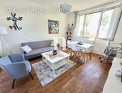 Appartement à SURESNES