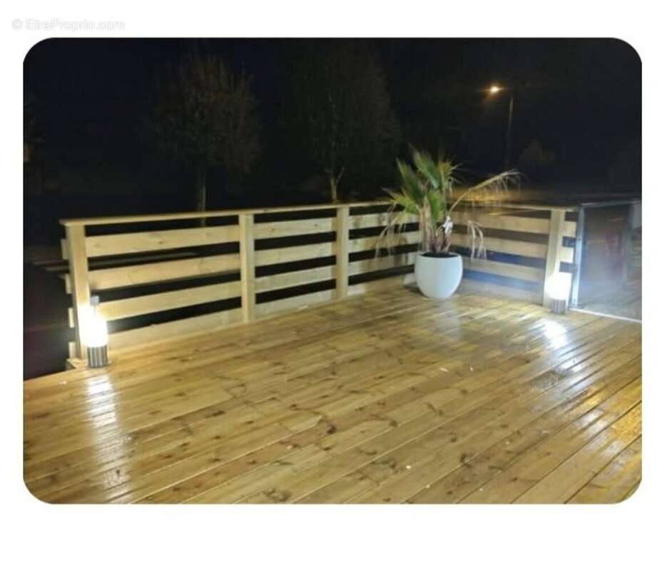 Photo 8 - Commerce à BEGARD