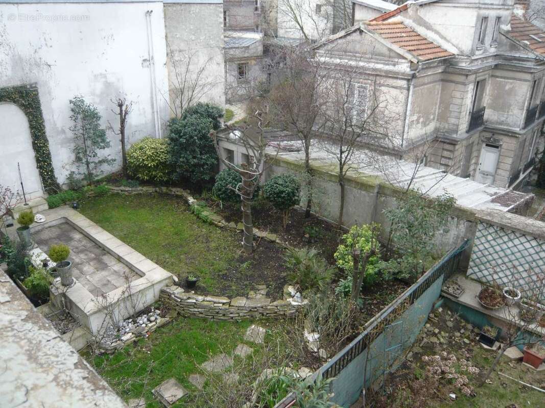 Appartement à PARIS-19E