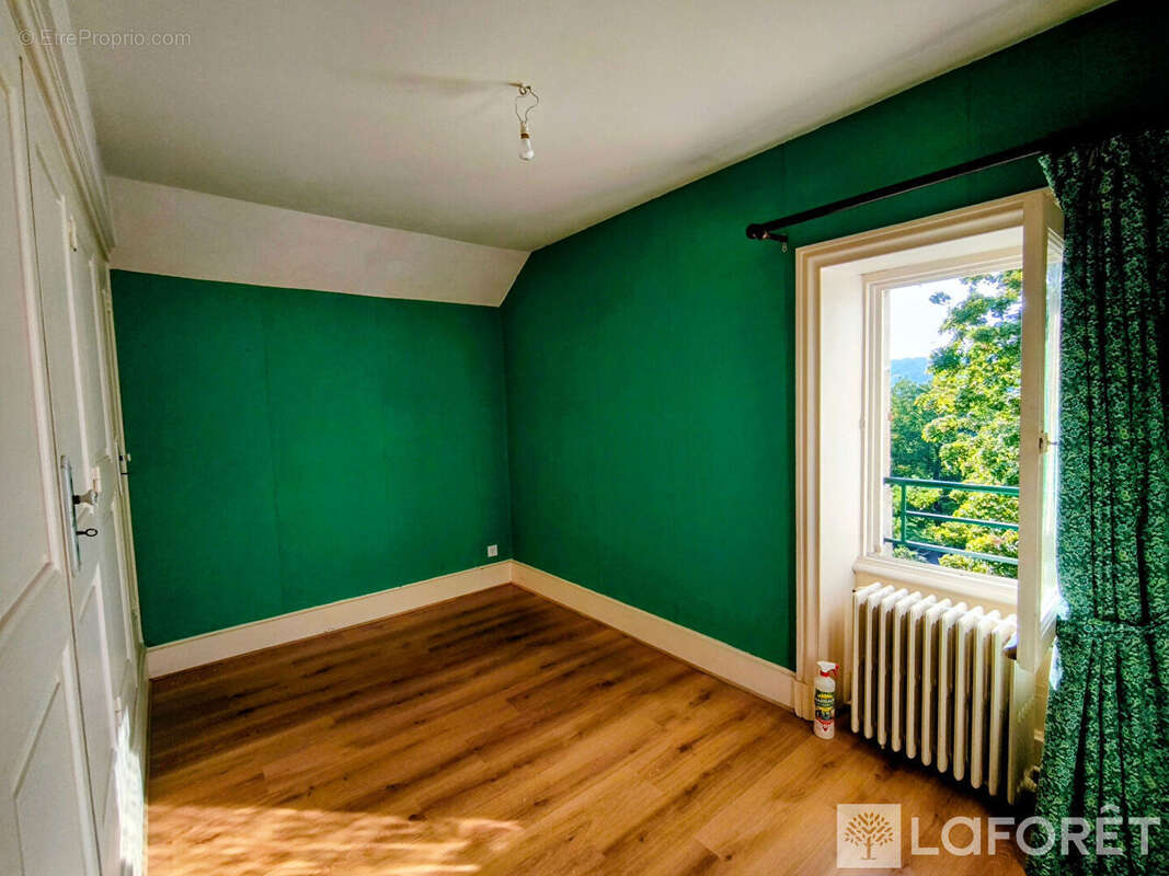 Maison à ESPALY-SAINT-MARCEL