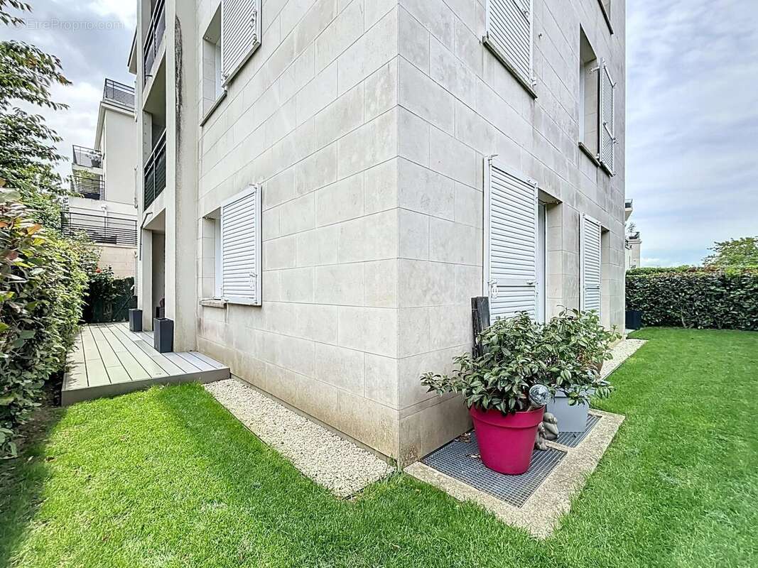 Appartement à ELANCOURT