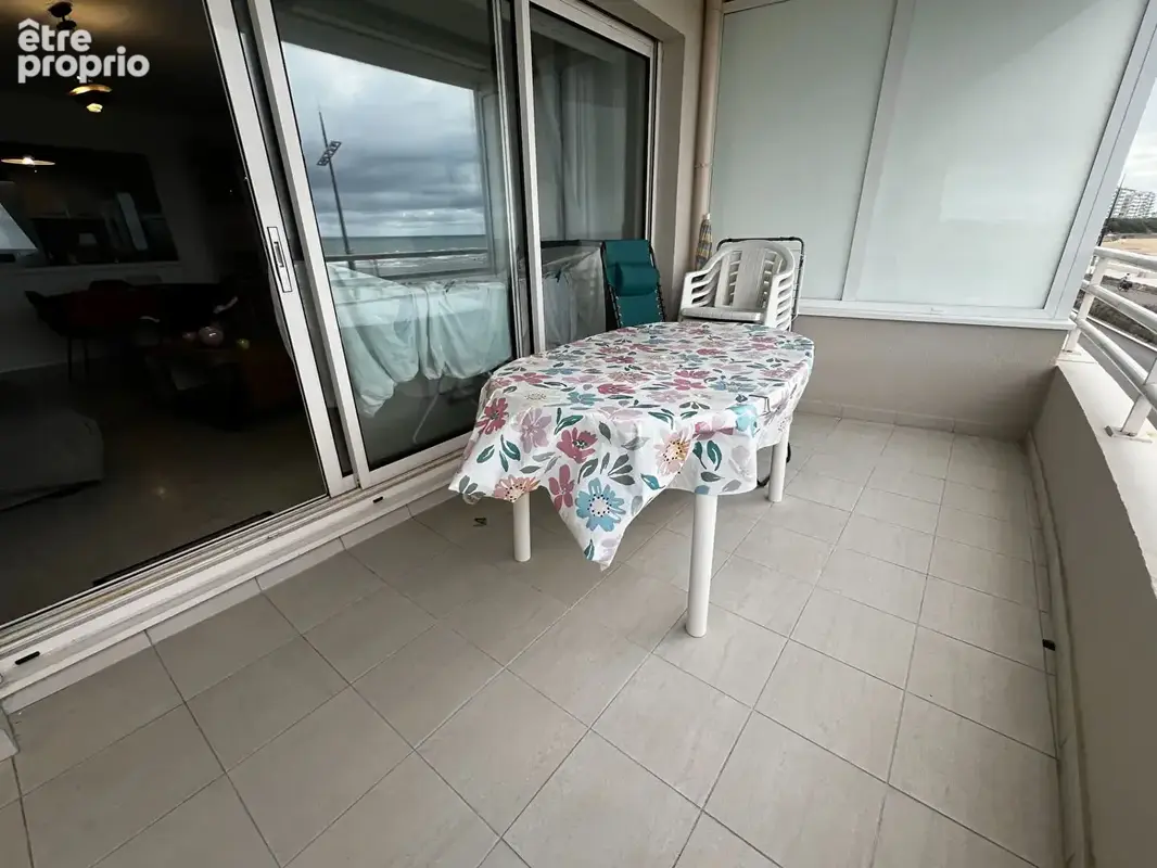 Appartement Les Sables D Olonne 2 pièce(s) 48 m2 - photo 2