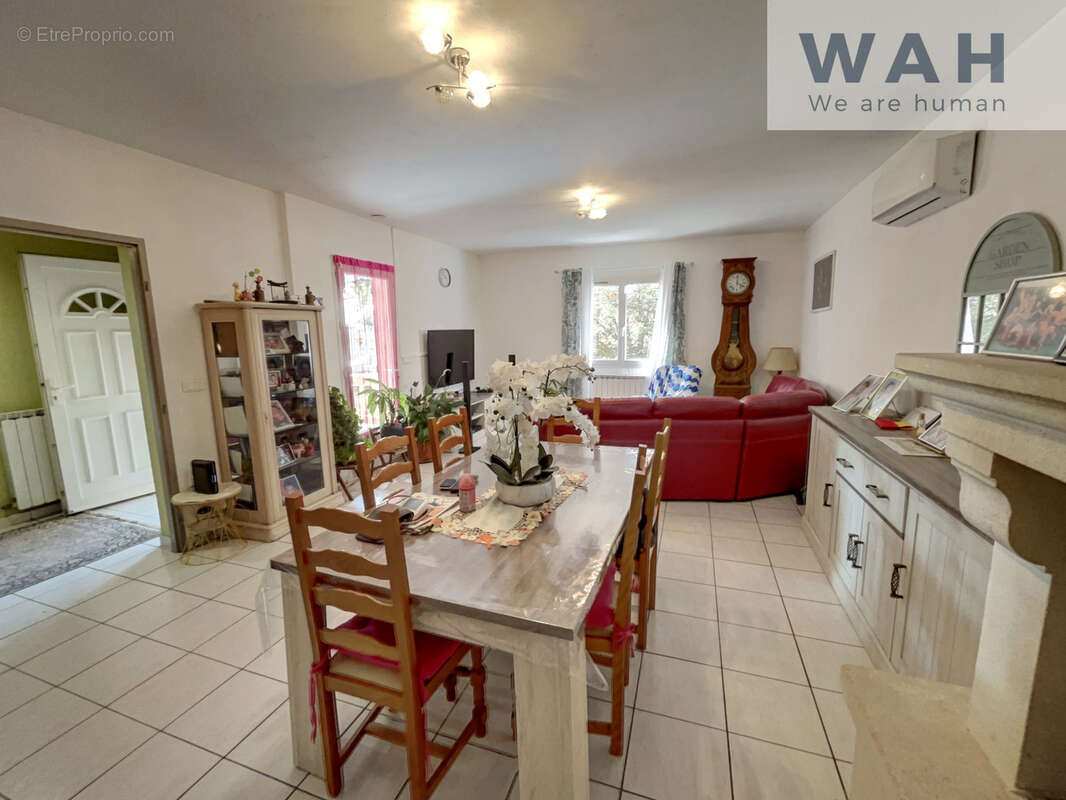 Maison à AIGUES-VIVES