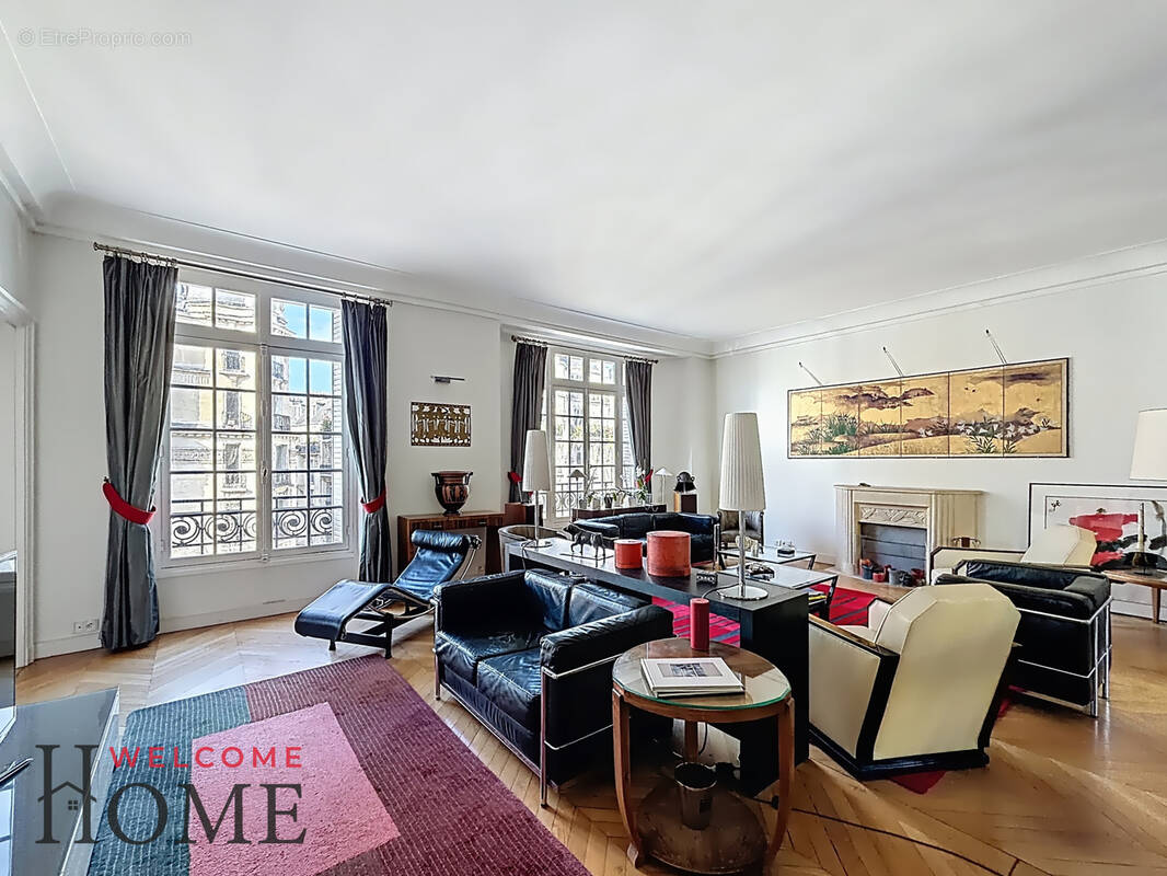 Appartement à PARIS-6E