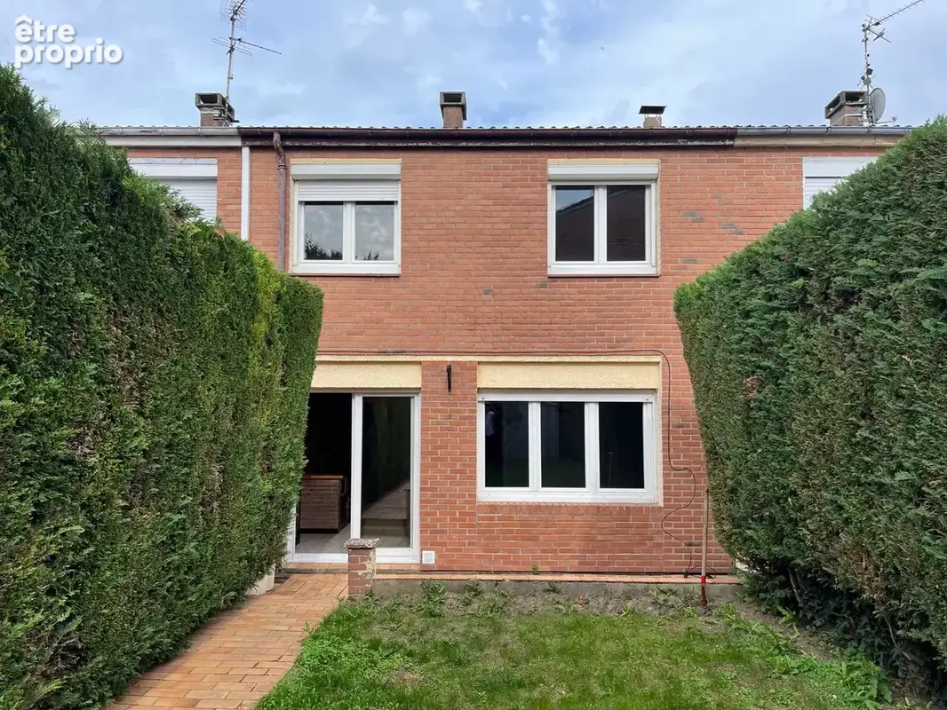 Photo Maison à Perenchies au prix de 226 000€