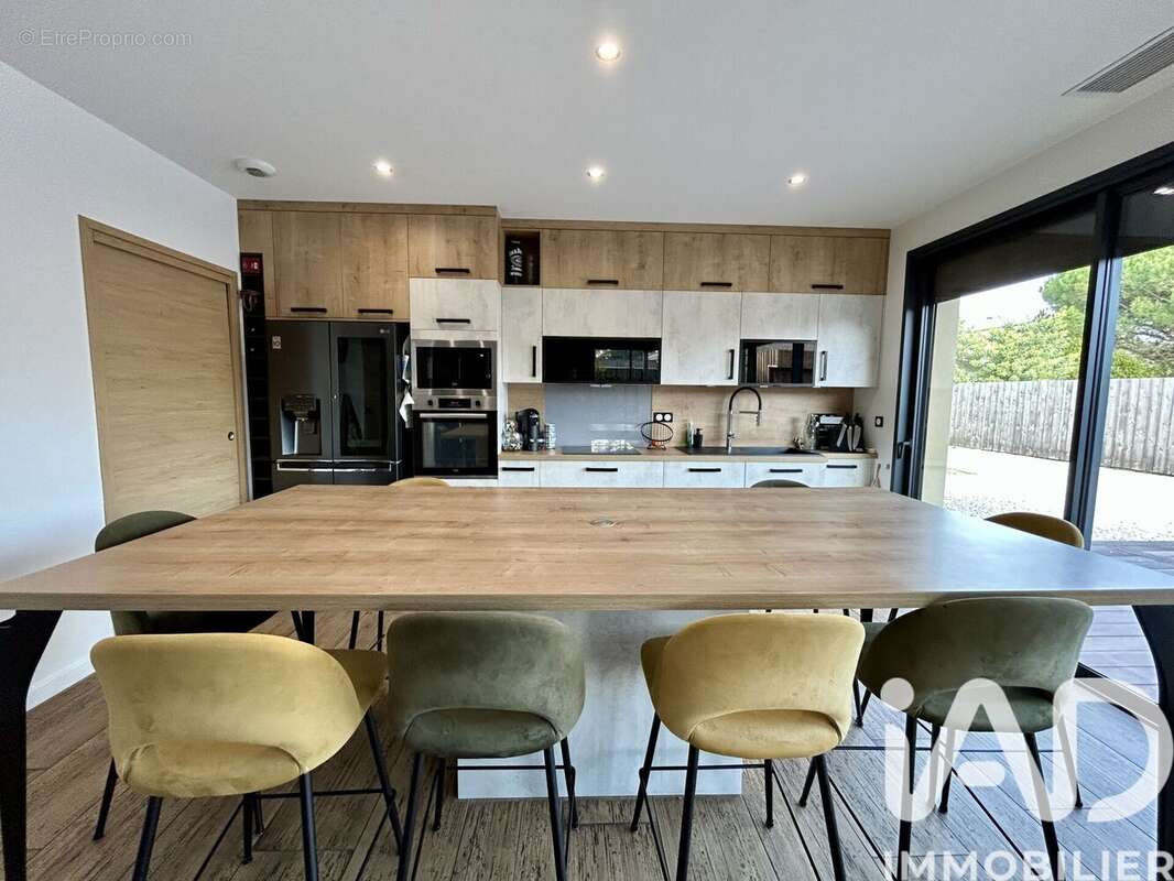 Photo 4 - Maison à VENDAYS-MONTALIVET