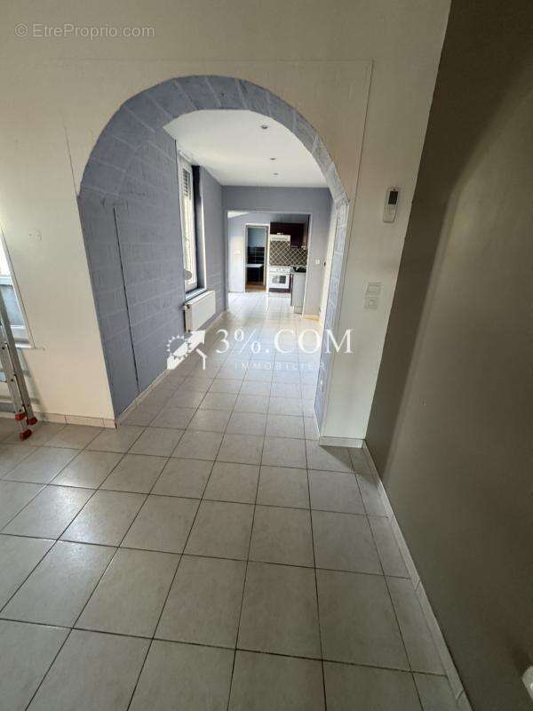 Maison à PETITE-FORET