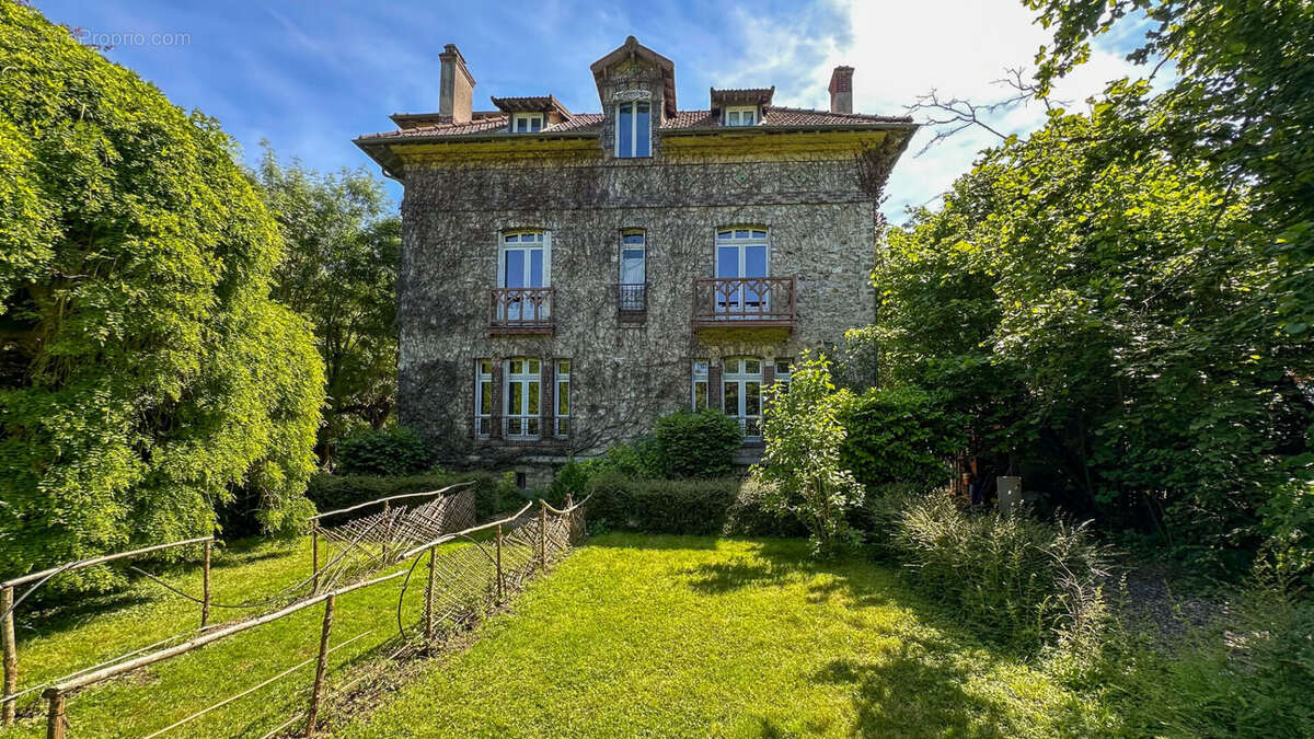 Maison à LAGNY-SUR-MARNE