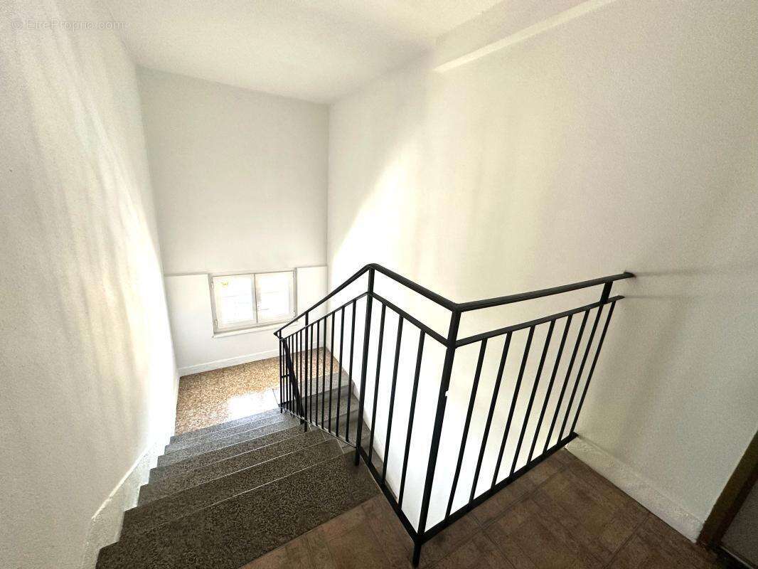 Appartement À Vendre - photo 18