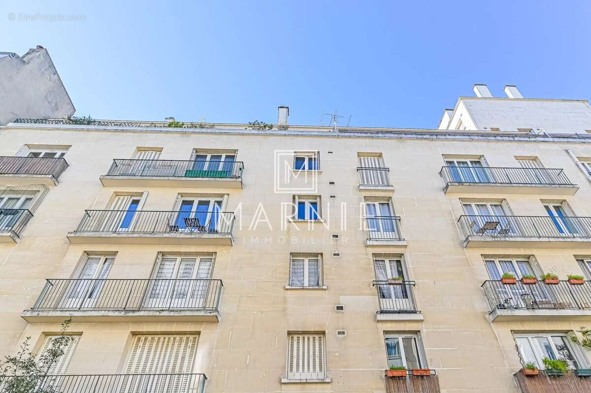 Appartement à PARIS-15E