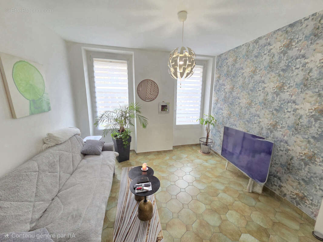 Appartement à MARSEILLE-3E