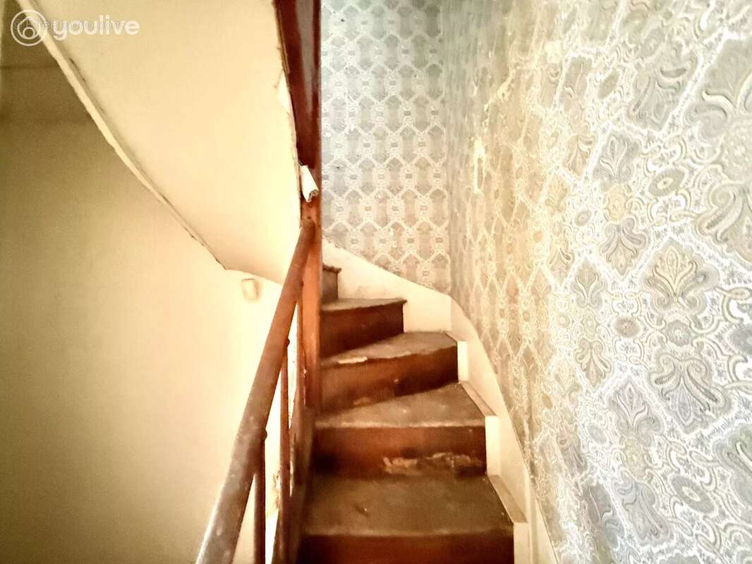 Commerce à DOUDEVILLE