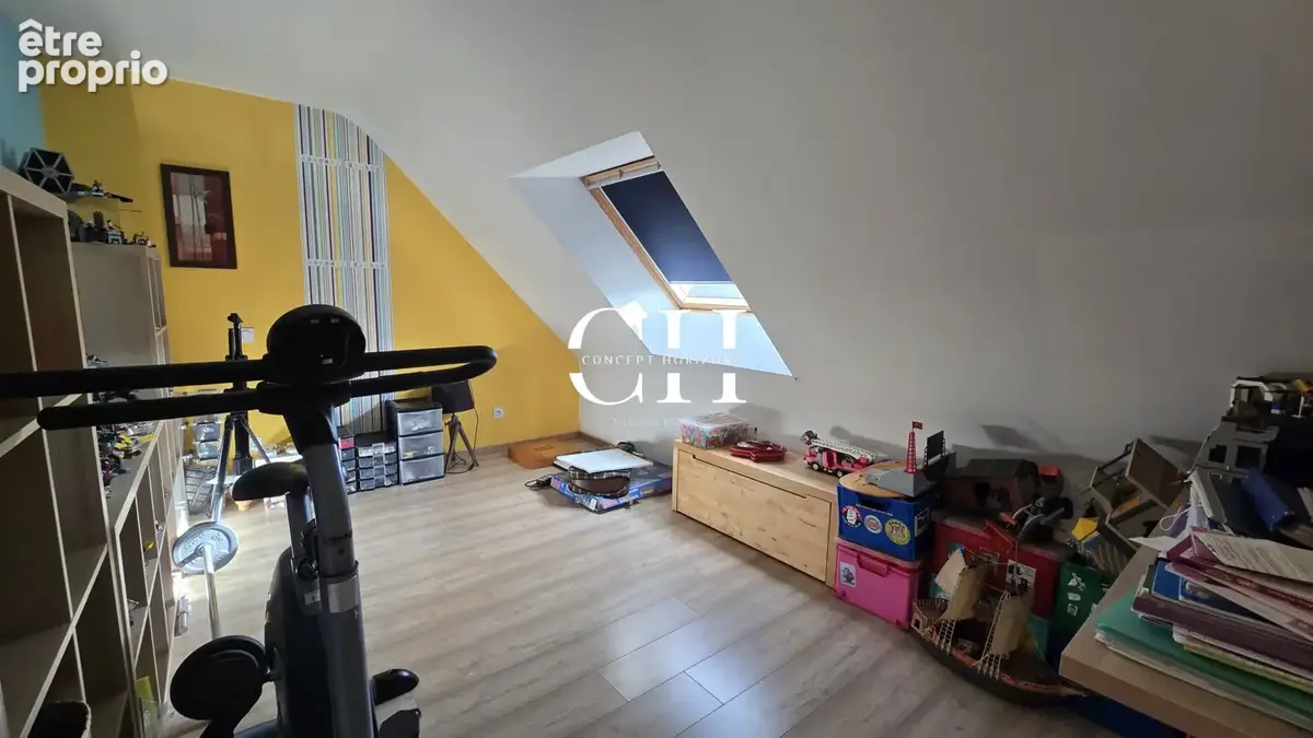 Maison contemporaine de 2014   Vie de plain-pied et grand terrain à Pléguien - photo 8
