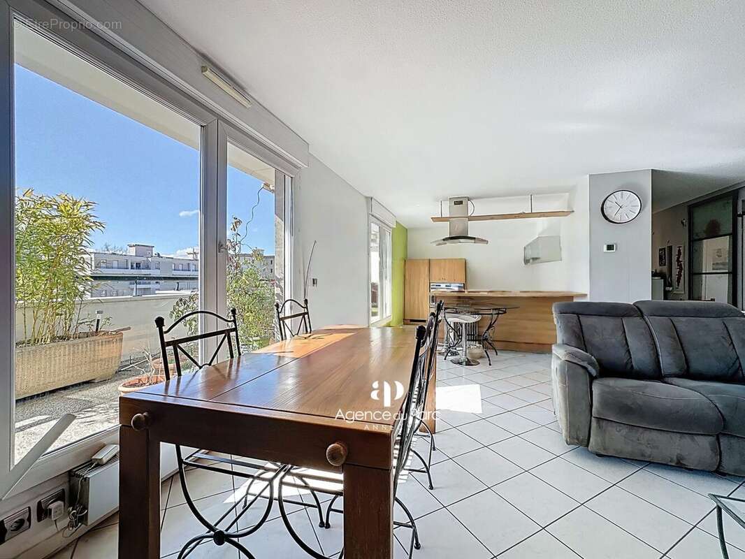 Appartement à QUINTAL