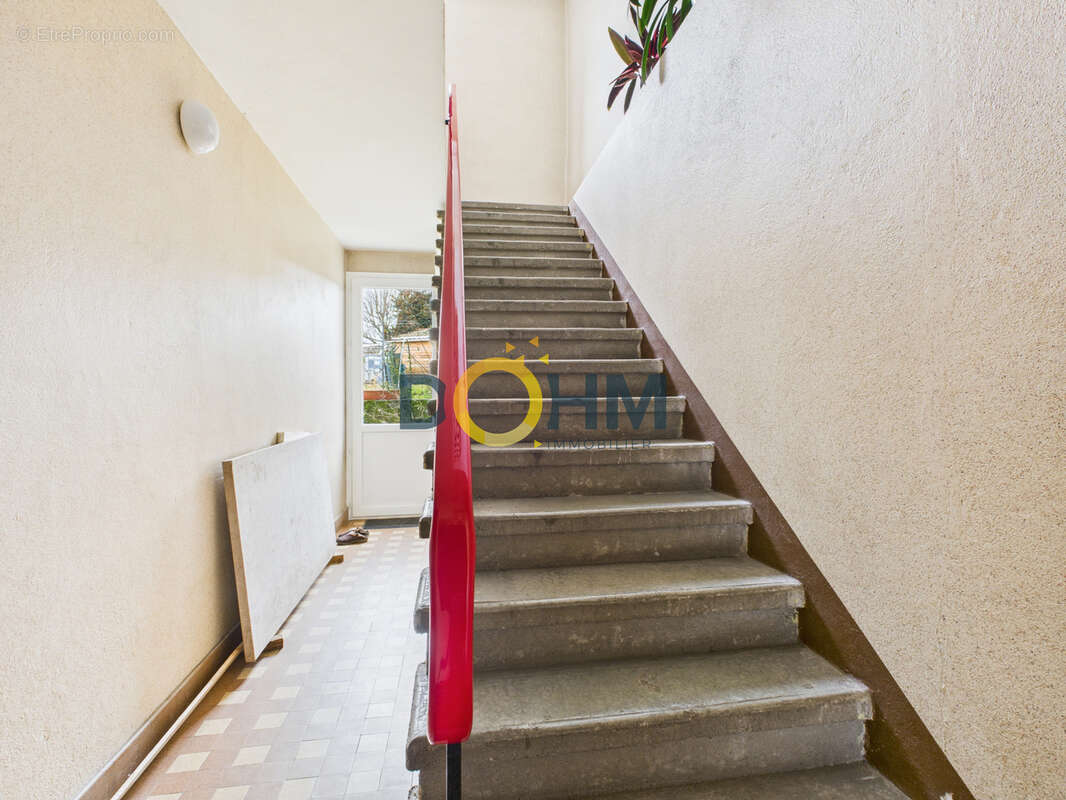 Appartement à JONZIEUX