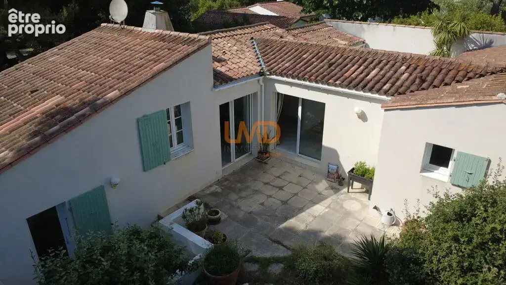 Maison de plain pied proche du centre village - photo 16