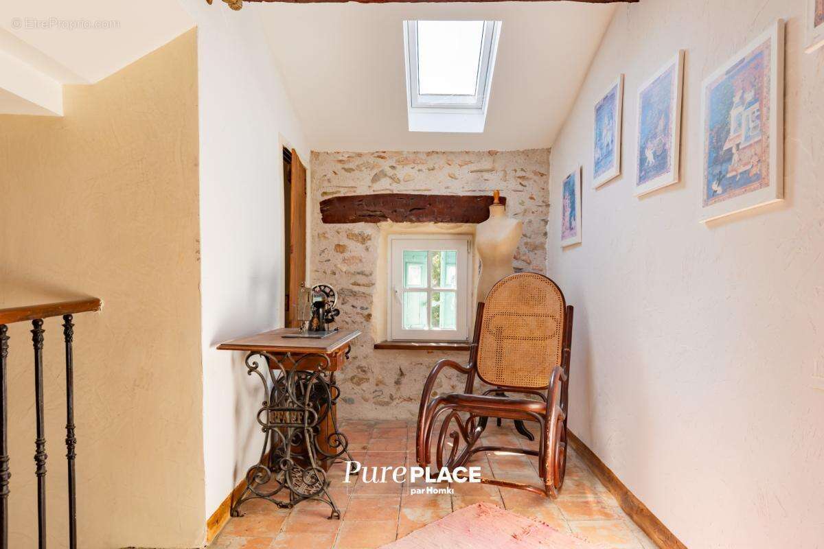 Maison à FELINES-TERMENES