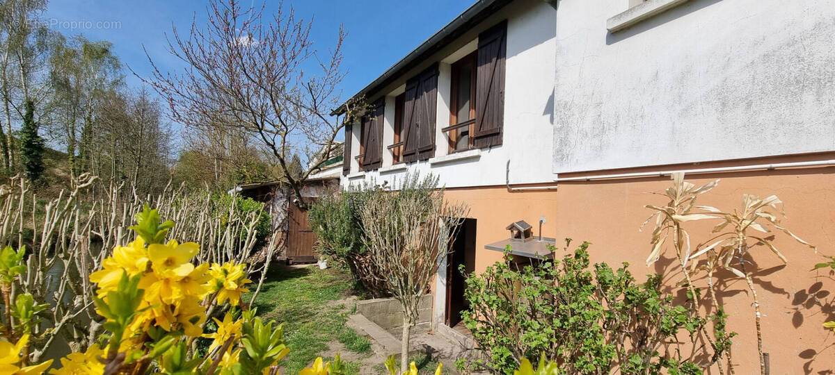 Maison à MACHEMONT