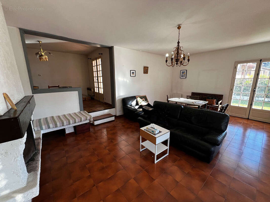 Maison à AUBAGNE
