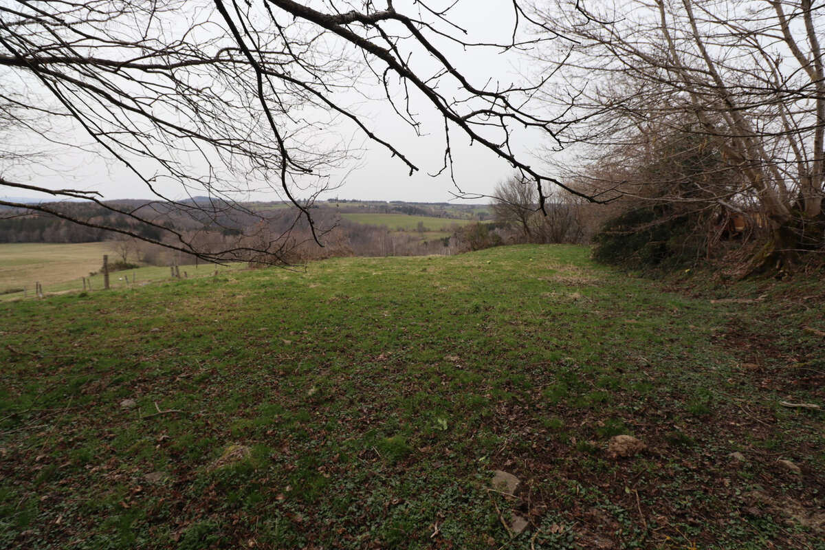 Maison à SAINT-SULPICE