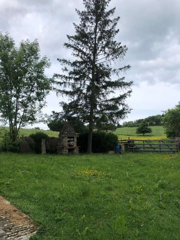 Maison à PRECY-SOUS-THIL