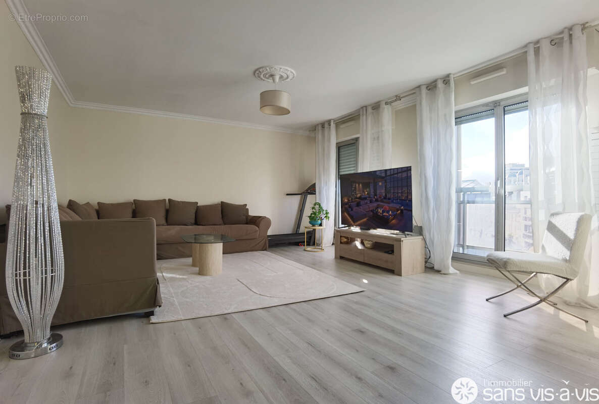 Appartement à PUTEAUX