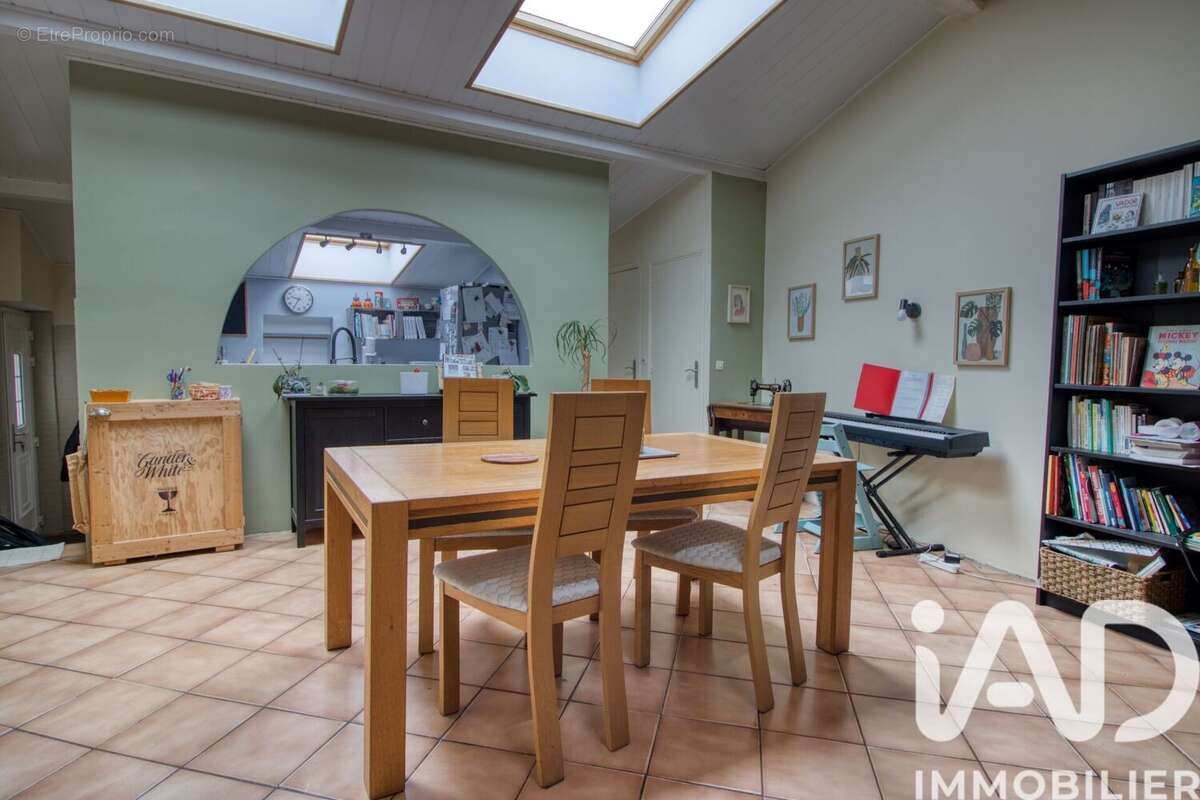 Photo 4 - Maison à BOUAFLE
