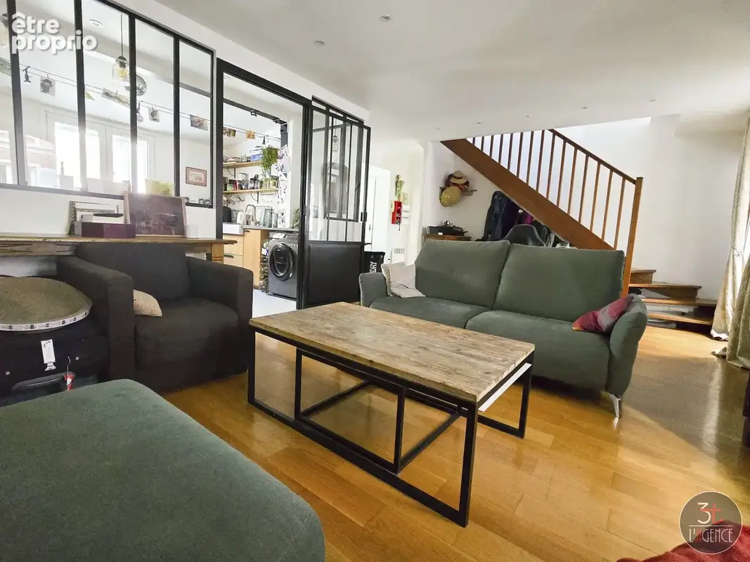 Appartement à FONTENAY-SOUS-BOIS