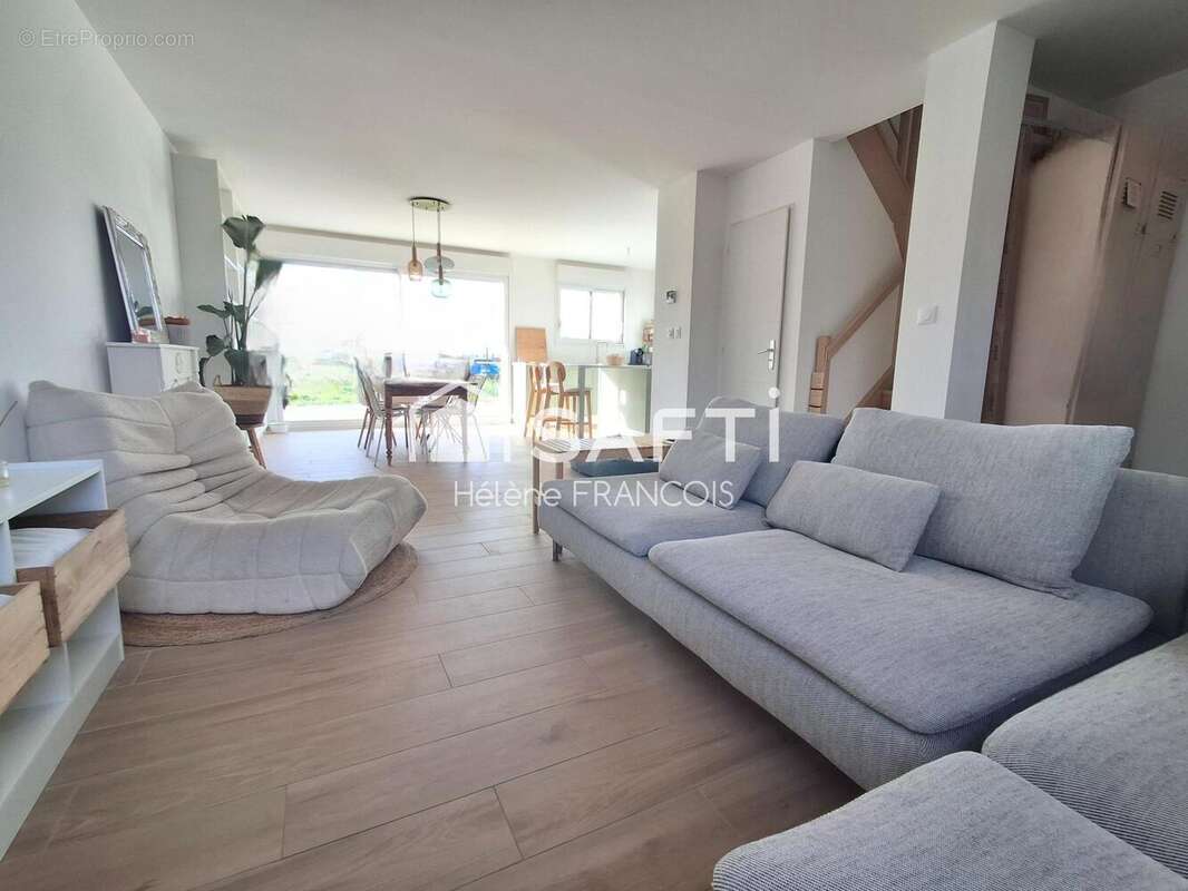 Photo 2 - Maison à MONTREUIL