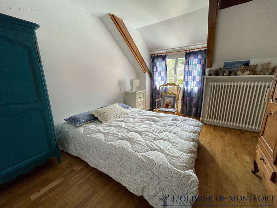 Maison à MONTFORT-L&#039;AMAURY