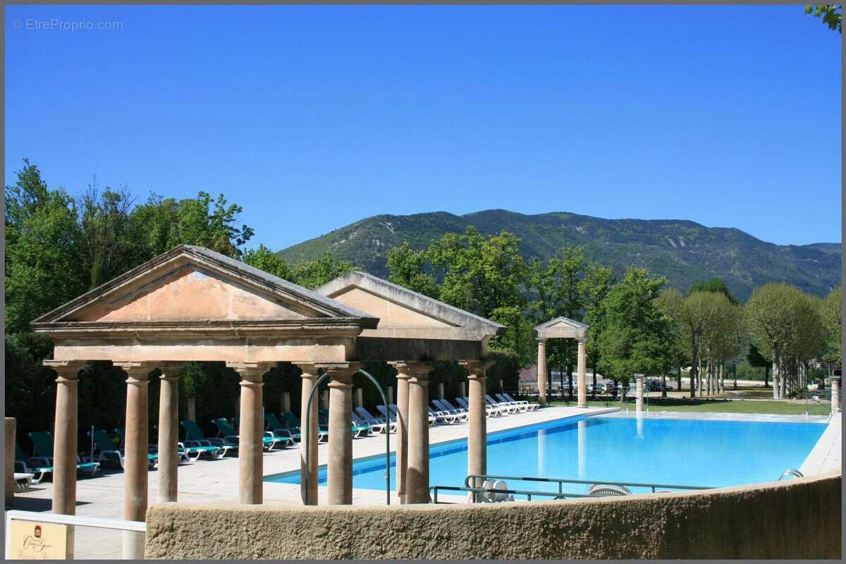 Photo 2 - Appartement à MONTBRUN-LES-BAINS