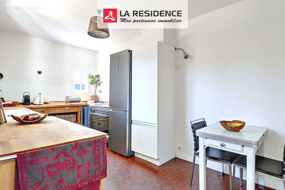 Maison à VERNEUIL-SUR-SEINE