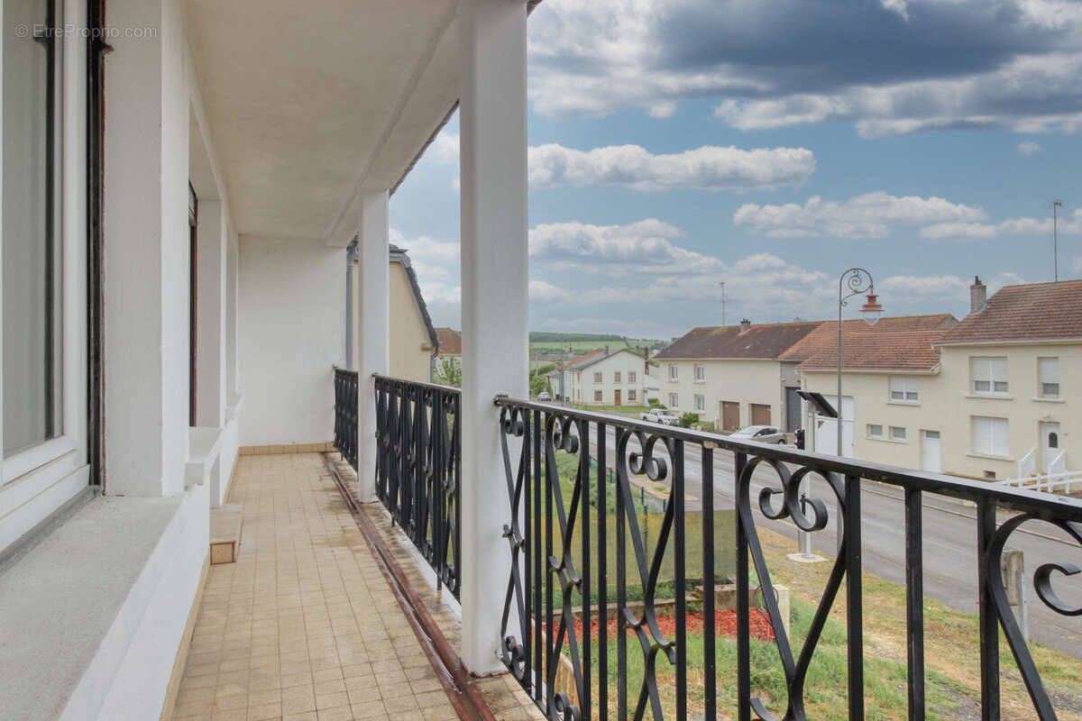 Habitez ou investissez • 2 logements indépendants - photo 7