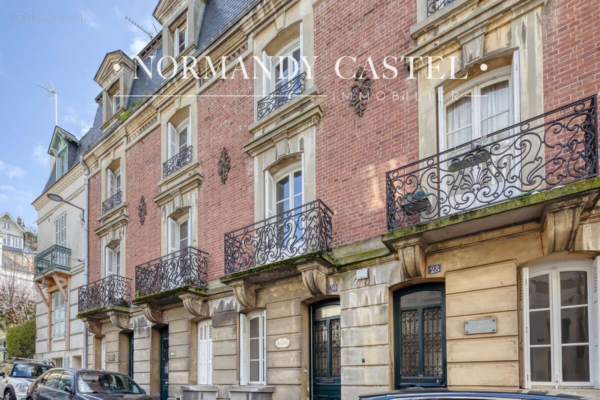 Maison à TROUVILLE-SUR-MER