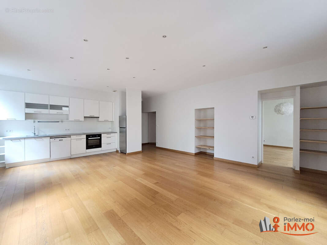 Appartement à SAINT-ETIENNE