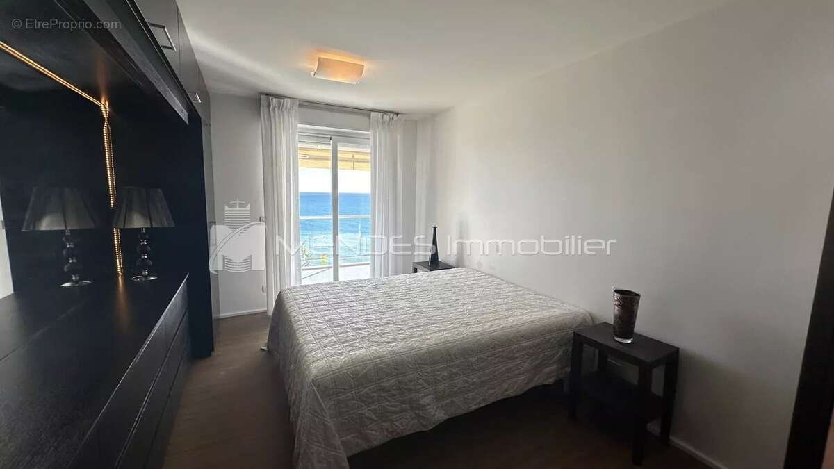 Appartement à ROQUEBRUNE-CAP-MARTIN