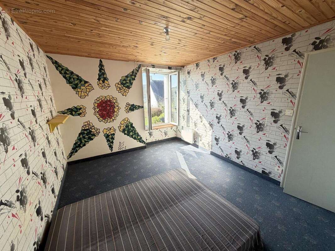 Maison à CREDIN