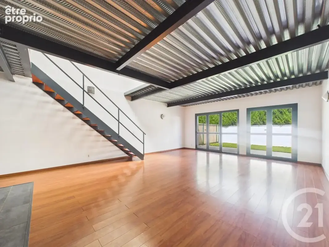 Appartement 4 pièces 106 m² à vendre à Chartres (28000) - photo 3