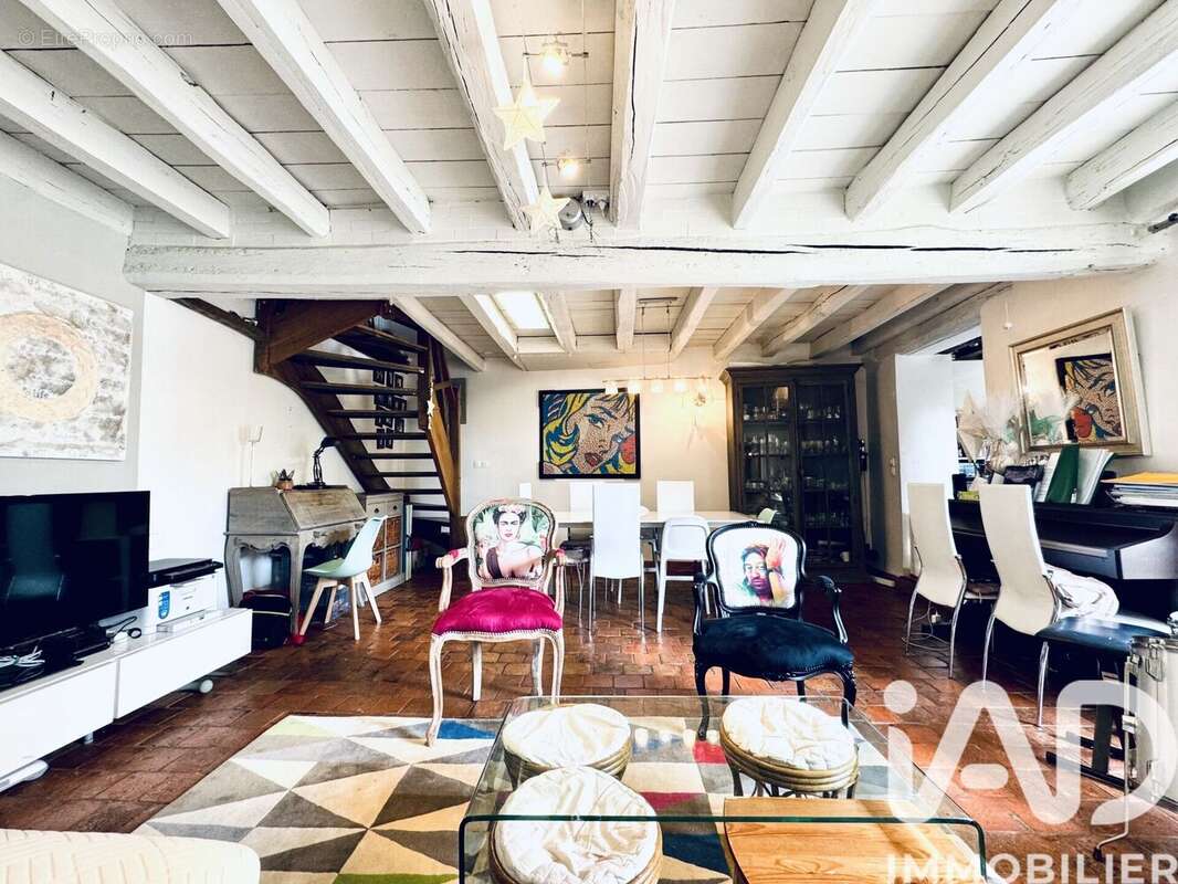 Maison 121 m² à Le Tremblay-Sur-Mauldre  - photo 3