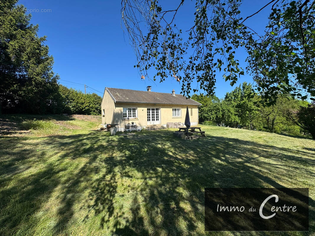 Maison à MONTMIRAIL