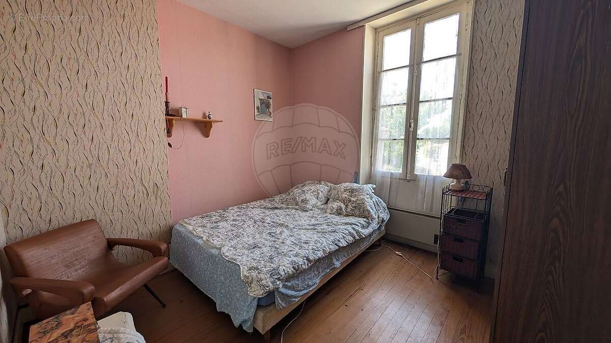 Maison à LES MATHES