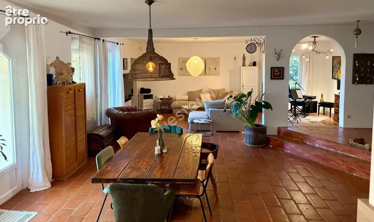 Magnifique maison au calme absolu avec des prestations haut de gamme. - photo 9